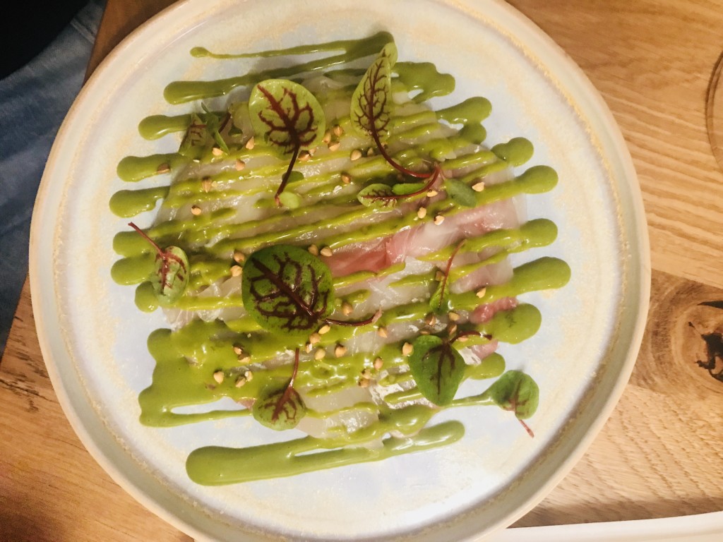 Carpaccio de daurade / oseilles / sarrasin